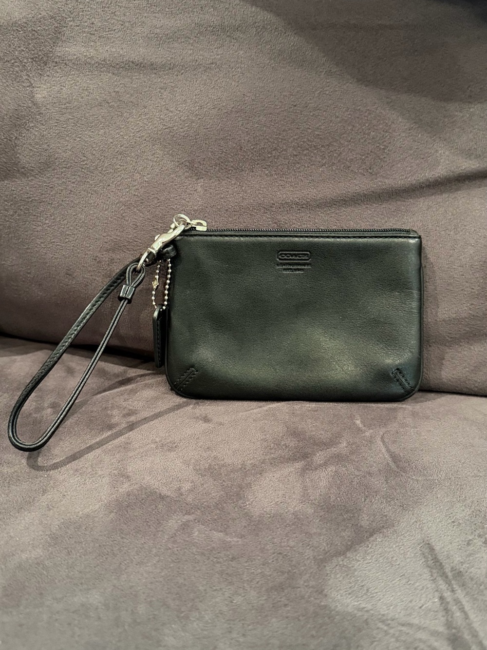 Coach Black Leather Wristlet Pouch with Detachable Strap Used